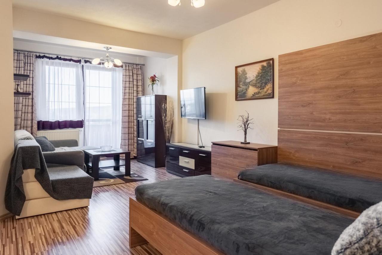 AC Apartments Tatranska Vel'ka Lomnica Exteriör bild