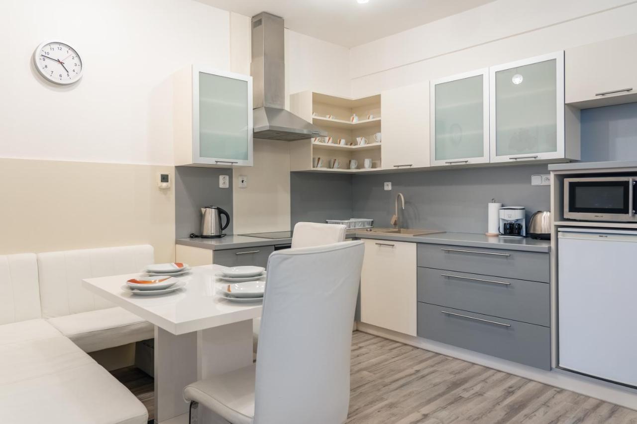 AC Apartments Tatranska Vel'ka Lomnica Exteriör bild