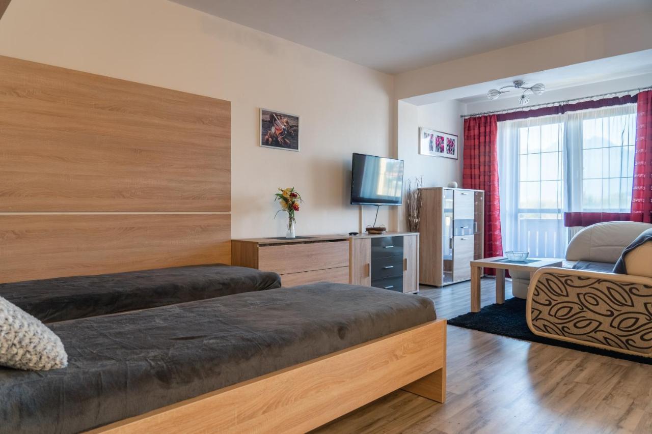 AC Apartments Tatranska Vel'ka Lomnica Exteriör bild