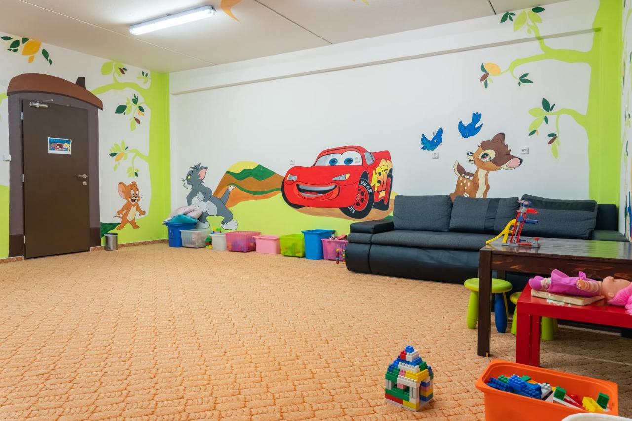 AC Apartments Tatranska Vel'ka Lomnica Exteriör bild